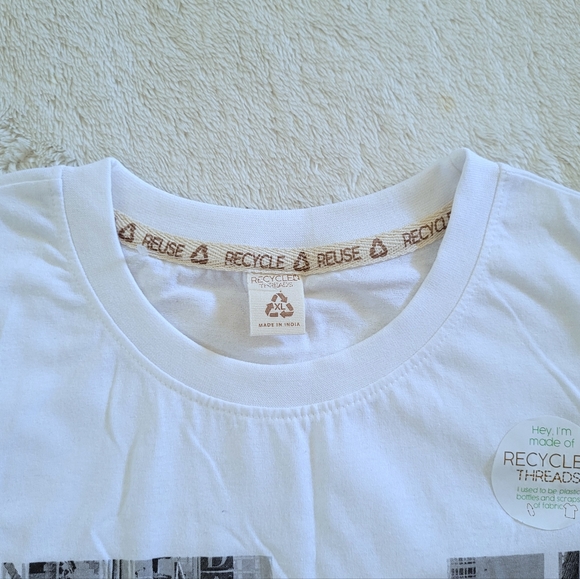 Recycled♻️Threads New York City🏙 Pizza🍕 Graphic Tee👕 - NWT - Picture 4 of 15